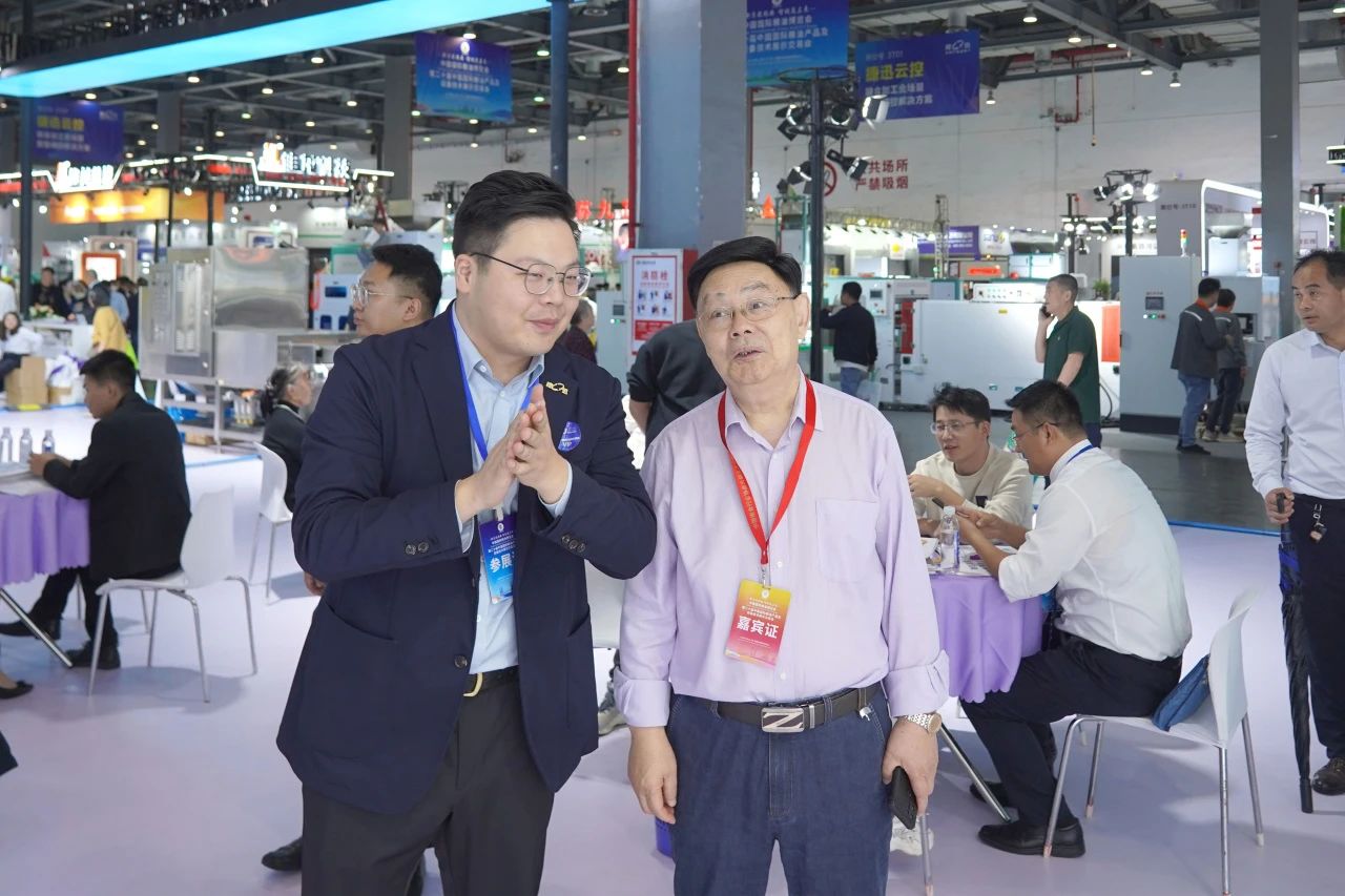 恒行6-品质新履历,专选恒行6