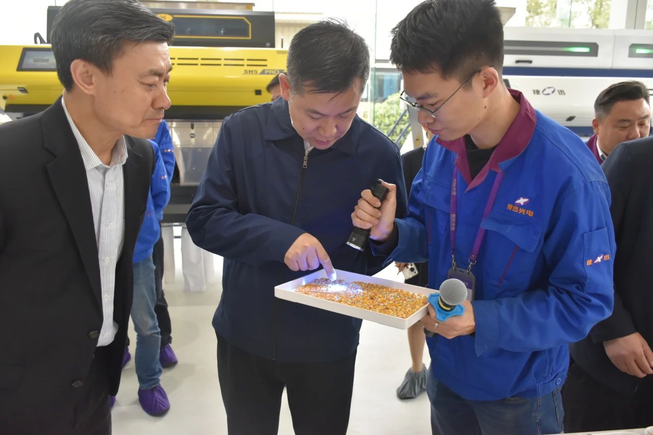 恒行6-品质新履历,专选恒行6